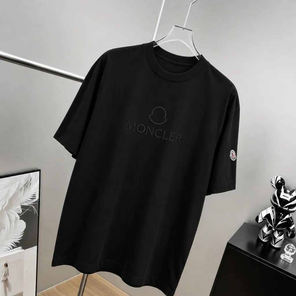 moncle～ logo 《 》7a tee ， Same Style ， : Black White Coffee Brown Size：S（90-130 ） M（125-150 ） L（135-165 ） XL（160-190 ） XXL（185-220 ）